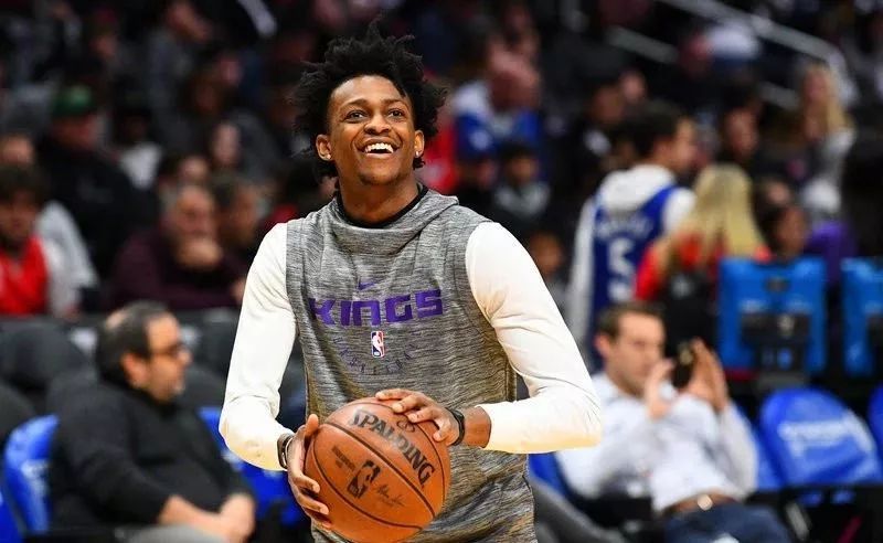  黄蜂布里奇斯交易 加盟篮网组三巨头  